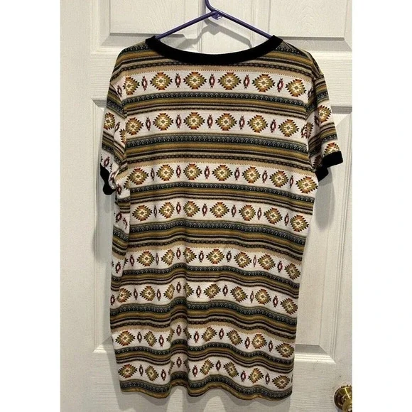 LulaRoe Womens Top sz 2XL Orange Yellow Aztec Short Sleeve‎ Crew Neck Stretch - Picture 2 of 6